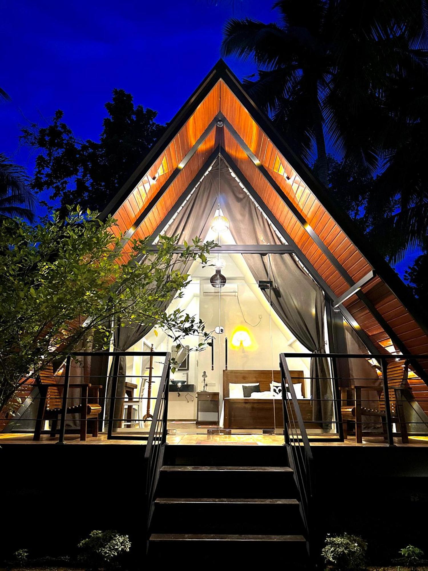 Rustic Cottages Udawalawe Bagian luar foto